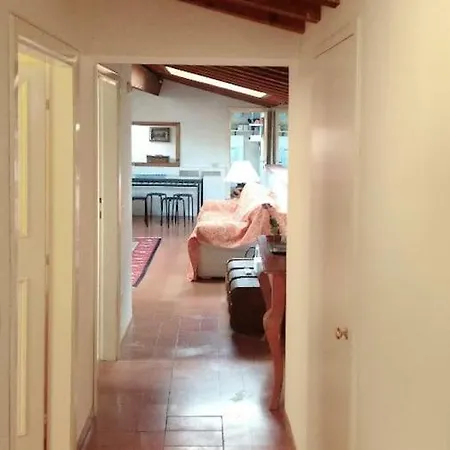 Apartamento Cozy Rooftop On Arno River